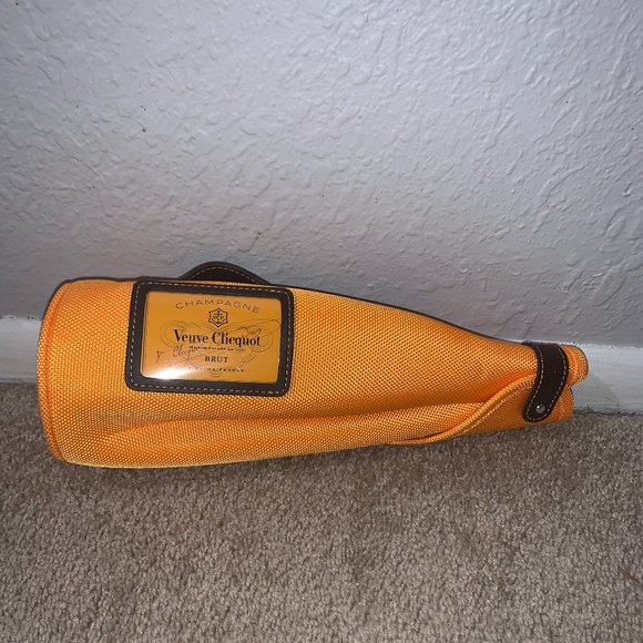 Veuve Clicquot Ice Jacket NWT - Picture 8 of 8